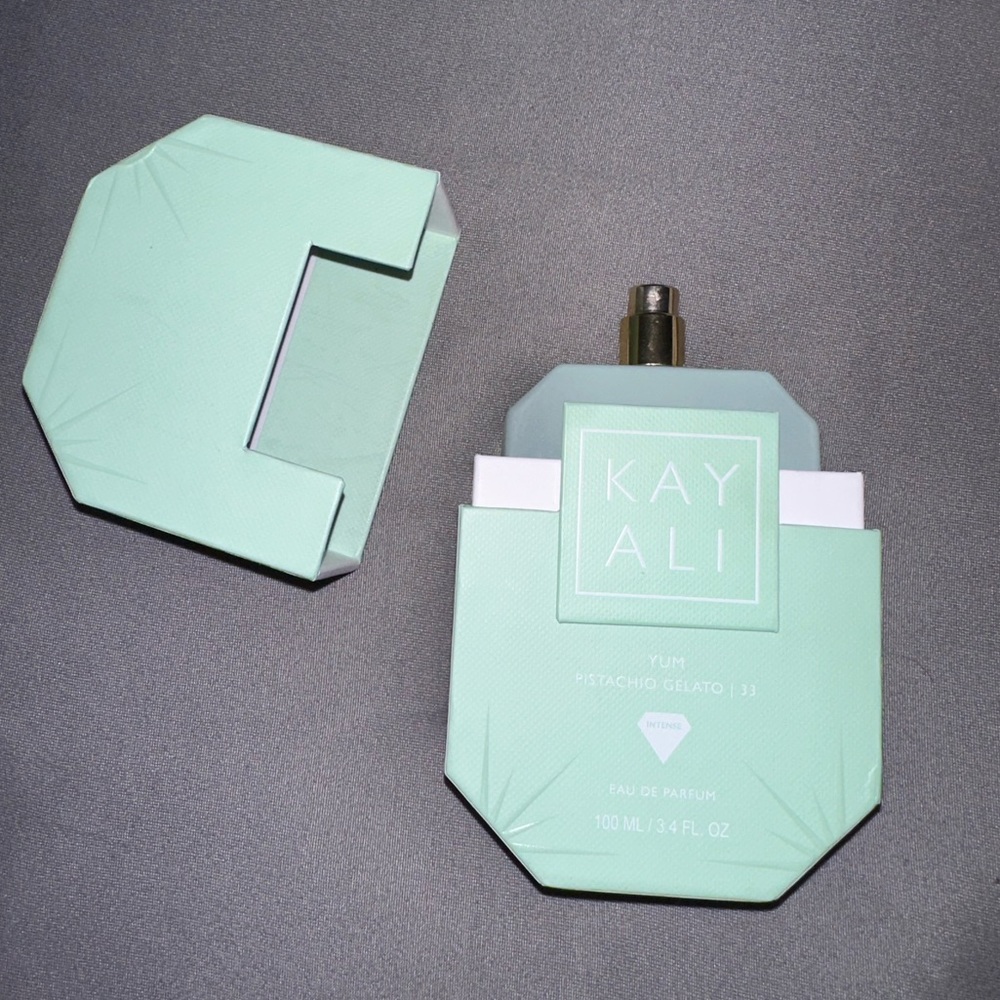 Yum Pistachio Gelato Eau De Parfumerie Spray Kayali Perfume 3.4 OZ